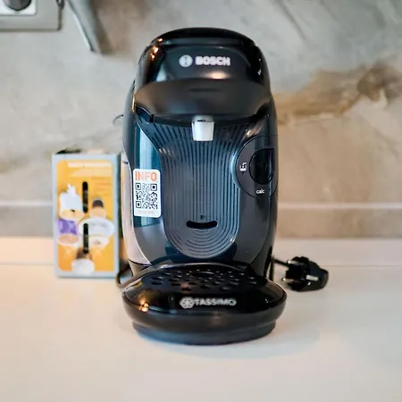 Color 126 - & Pools Access * 마마이아