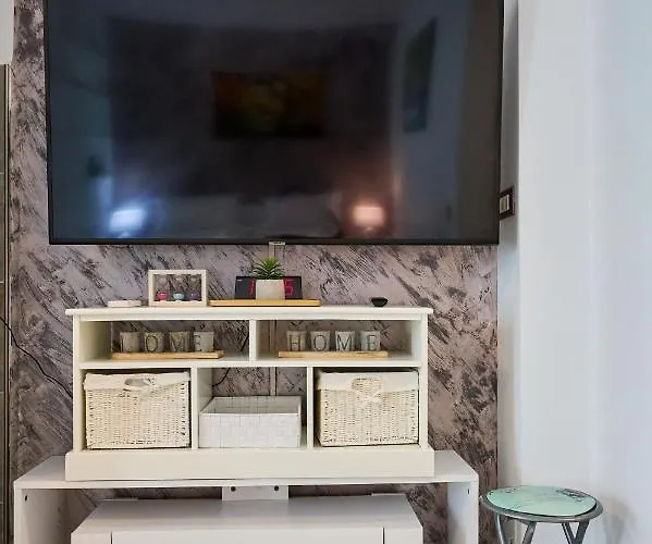 Color 126 - & Pools Access Appartement